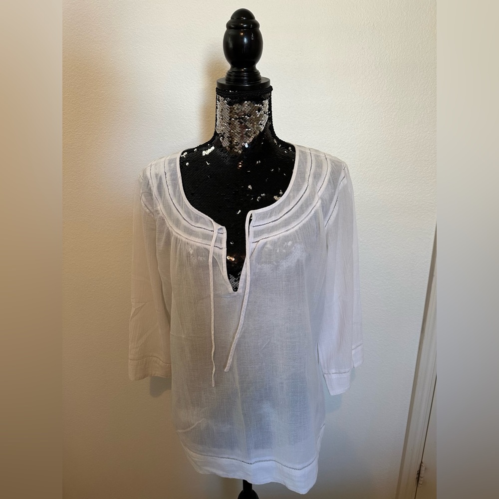 Eddie Bauer white peasant top with a tie front
